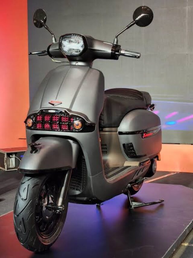 Keeway Sixities 300i Scooty price and features