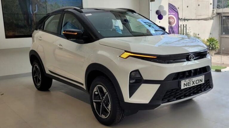 Tata Nexon petrol manual variant