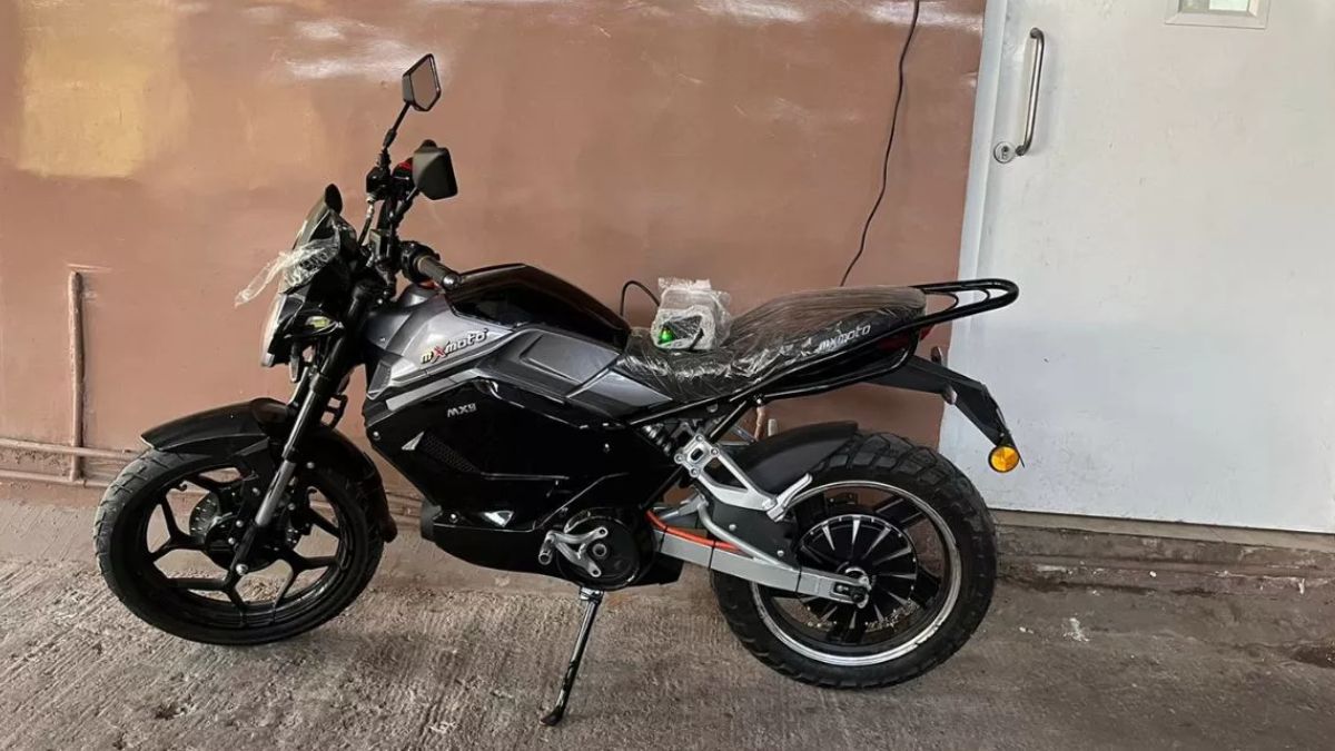 mx moto mx9 price in india on road