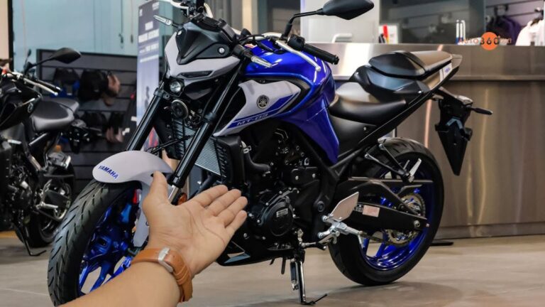 Yamaha MT-03 Bike